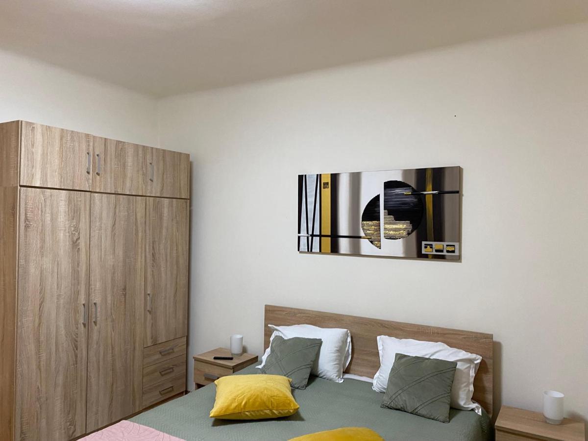 Downtown Apartment Boutique Green Garden Unirii ブカレスト エクステリア 写真