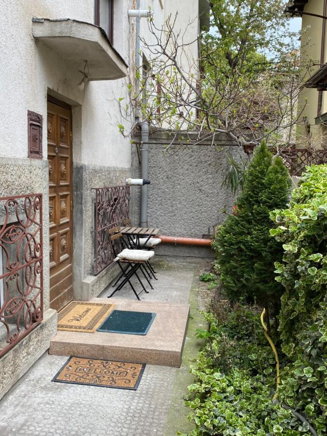 Downtown Apartment Boutique Green Garden Unirii ブカレスト エクステリア 写真