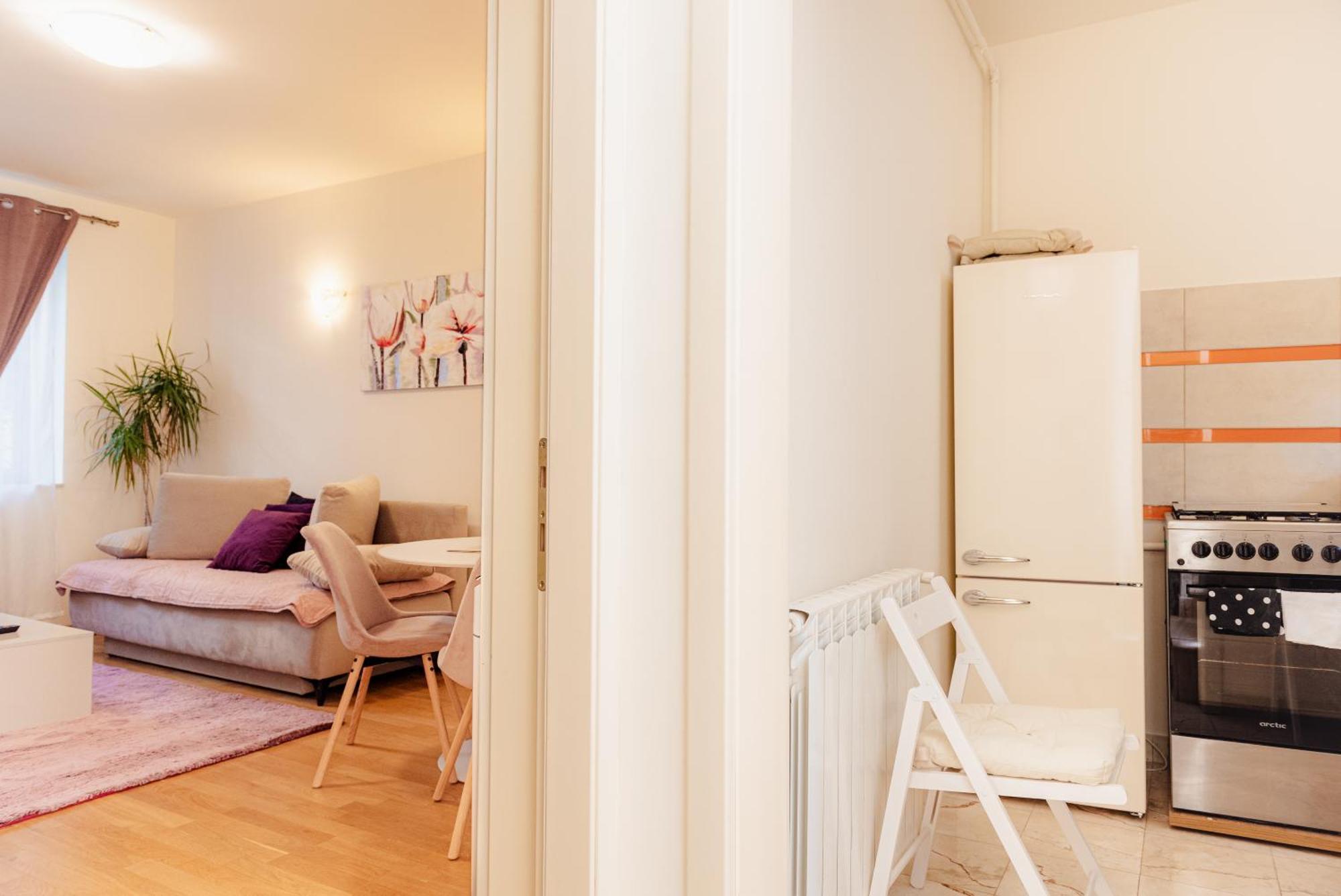 Downtown Apartment Boutique Green Garden Unirii ブカレスト エクステリア 写真